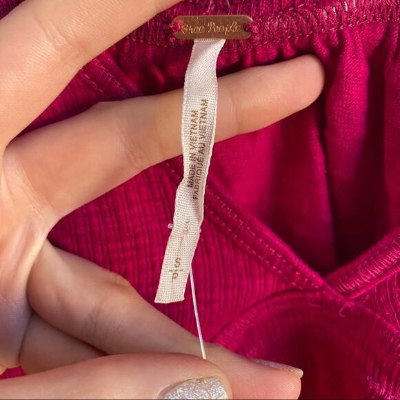 NWT Free People Zinia V-Neck Tank Top Pink - Picture 7 of 9